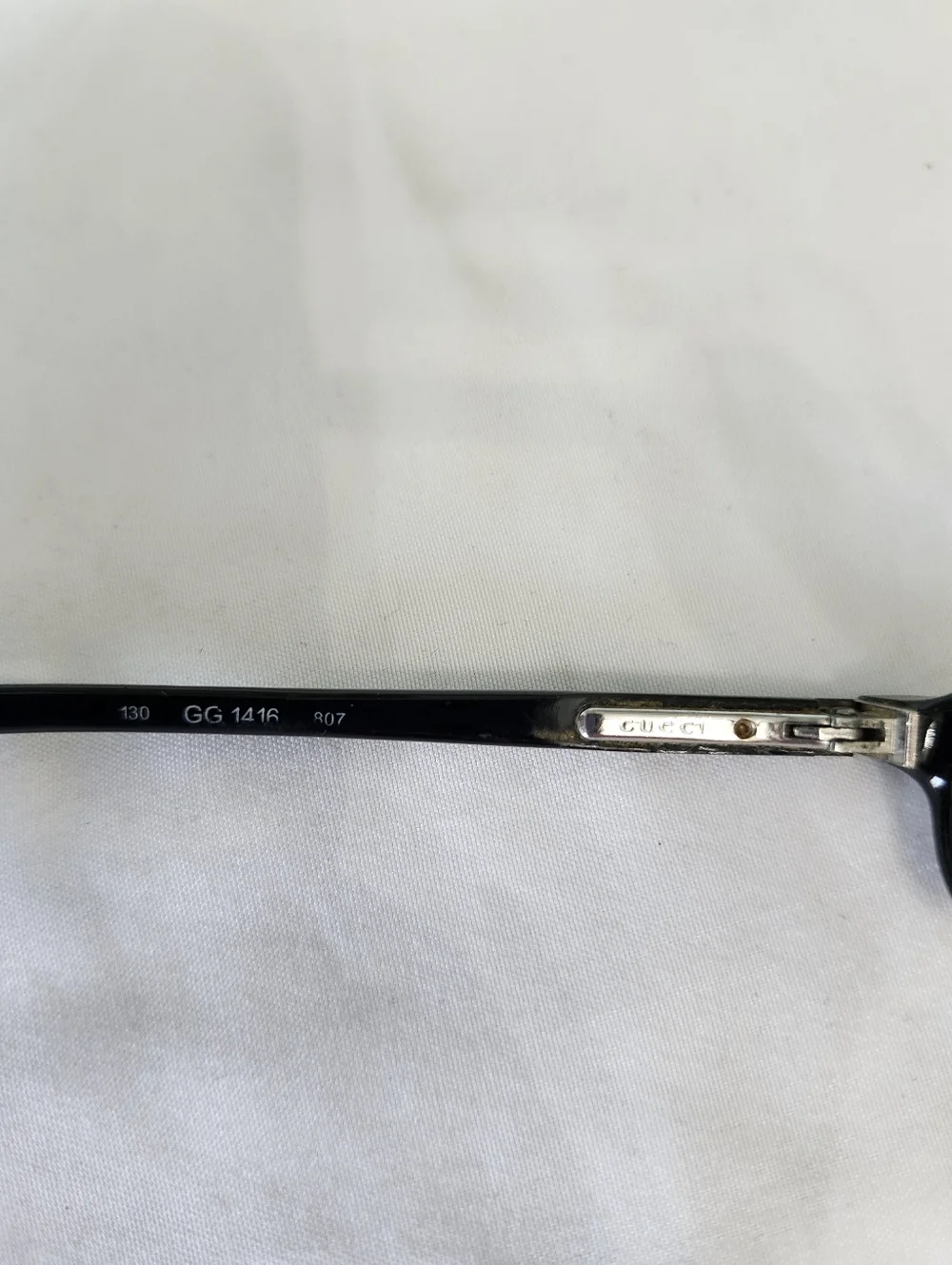 2 Pairs Gucci Glasses/Frames - Picture 5 of 14